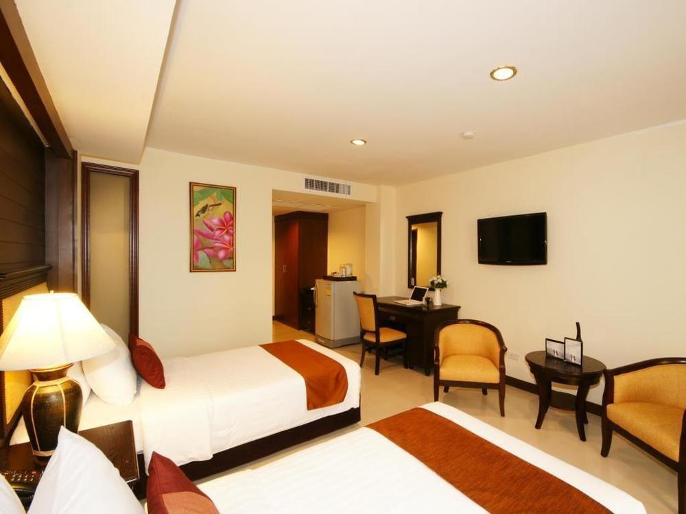 Seaside Jomtien Beach Pattaya Exterior photo